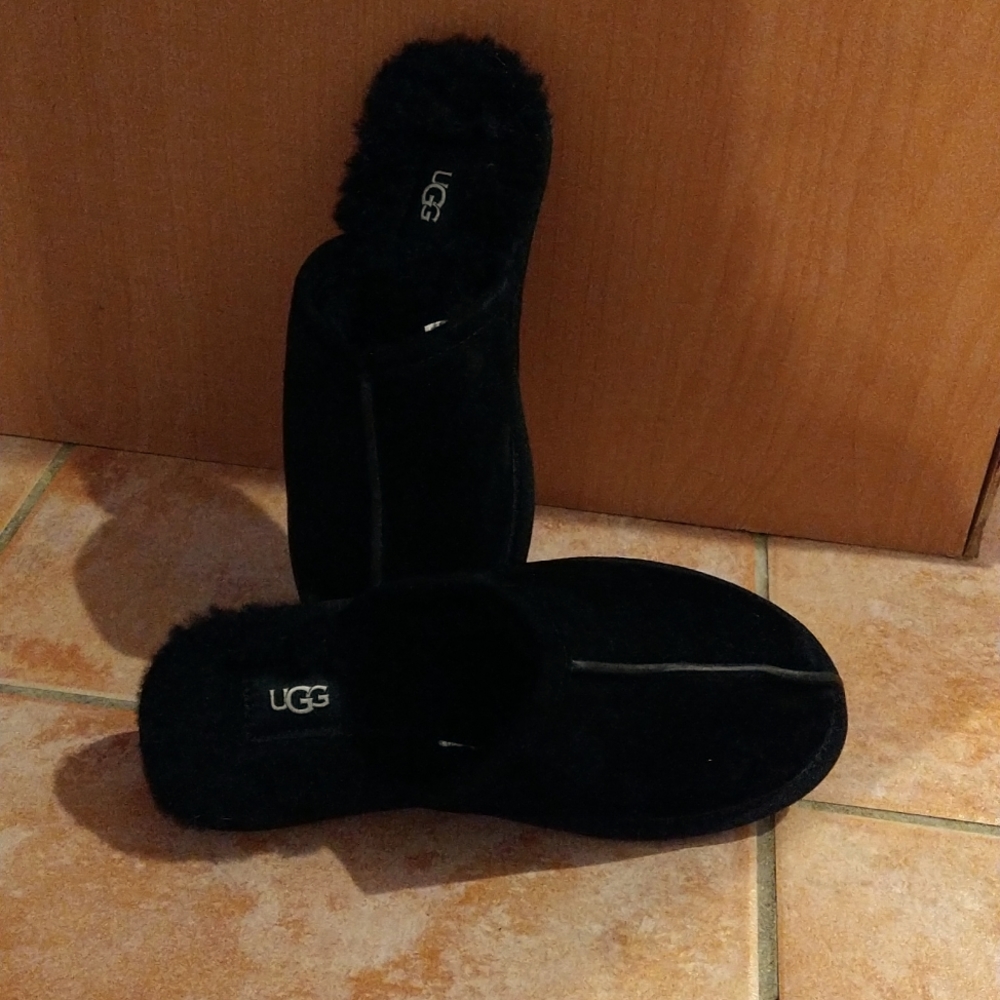 UGG slippers